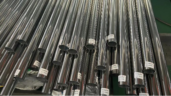 掌握304不銹鋼管材重量計(jì)算公式，輕松預(yù)估工程用材需求