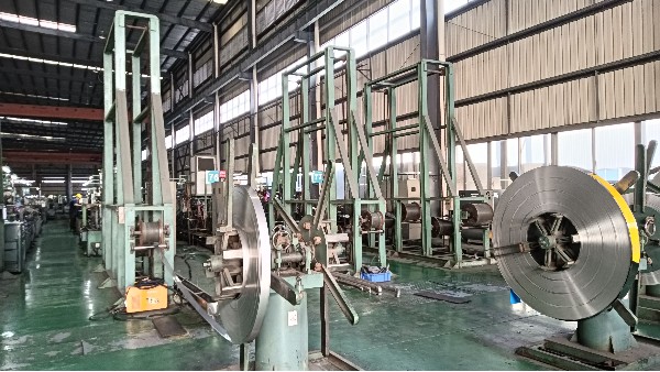 不銹鋼焊管為何會掉皮？